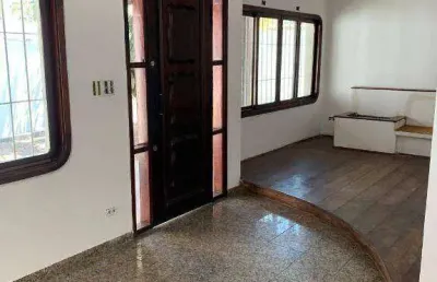 Casa com 2 quartos para alugar na Rua Pero Vaz de Caminha, Aviação, Praia Grande