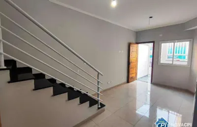 Sobrado à venda na aviação, praia grande – 3 quartos, 2 sacadas, 3 banheiros e 1 vaga – aceita financiamento