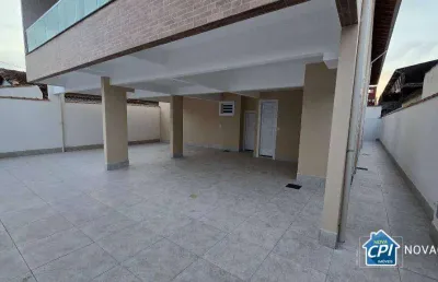 Casa sobreposta com 2 quartos no tude bastos em praia grande/sp