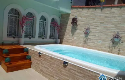 Casa com 3 quartos à venda na Rua São Bernardo, Boqueirão, Praia Grande