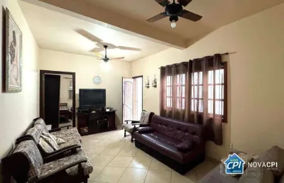 Casa com 2 quartos à venda na Rua Raja Atique, Balneário Maracanã, Praia Grande