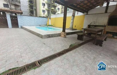 Casa com 2 quartos para alugar na aviação em praia grande/sp