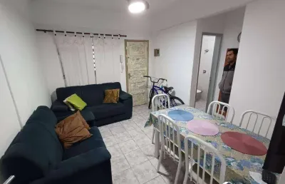 Apartamento mobiliado com 2 quartos no boqueirão em praia grande/sp