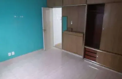Kitnet à venda na vila guilhermina – praia grande/sp – oportunidade