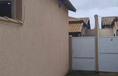 Ótima casa de 1 quarto no condomínio verão vermelho 2