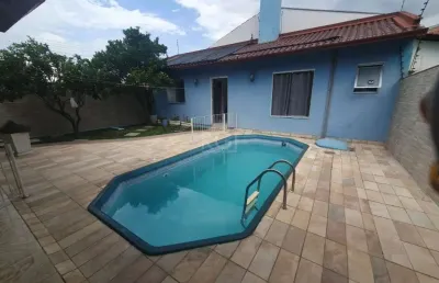 Casa com 3 quartos à venda na Rua Eliza Tevah, Hípica, Porto Alegre