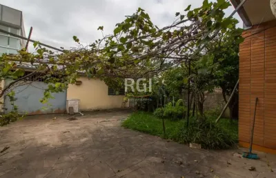 Casa com 2 quartos à venda na Rua Victorino de Andrade Pinto, Morro Santana, Porto Alegre