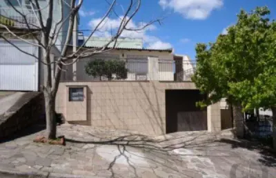 Casa com 4 quartos à venda na Rua Tijuca, Medianeira, Porto Alegre