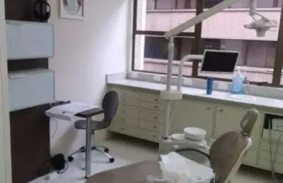 Sala comercial com 2 salas à venda na Rua Dona Laura, Moinhos de Vento, Porto Alegre