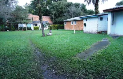 Chácara / sítio com 3 quartos à venda na Avenida Edgar Pires de Castro, Chapéu do Sol, Porto Alegre