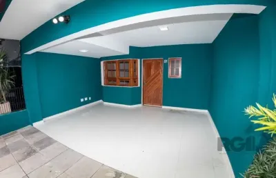 Casa com 3 quartos à venda na Rua Moacyr Godoy Ilha, Espírito Santo, Porto Alegre