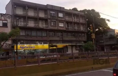 Sala comercial à venda na Avenida Dom Cláudio José Gonçalves Ponce de Leão, Vila Ipiranga, Porto Alegre