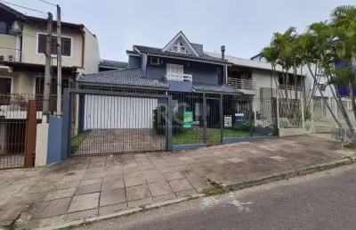 Casa com 3 quartos à venda na Rua Dona Adda Mascarenhas de Moraes, Jardim Itu Sabará, Porto Alegre