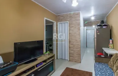 Casa condominio 2 dormitório(s) bairro lomba do pinheiro