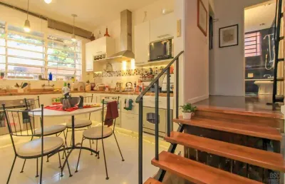 Casa em condomínio fechado com 4 quartos à venda na Rua Marquês de Abrantes, Santo Antônio, Porto Alegre
