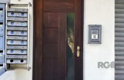 Apartamento com 2 quartos à venda na Rua Itapeva, Passo da Areia, Porto Alegre