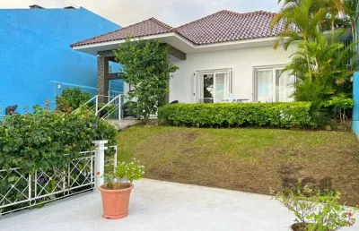 Casa com 4 quartos à venda na Rua Cariri, Vila Assunção, Porto Alegre