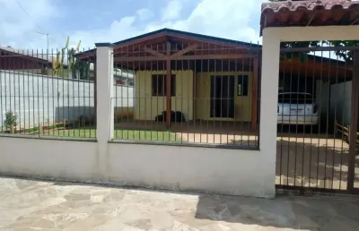 Casa com 2 quartos à venda na Rua Princesa Isabel, Fátima, Canoas