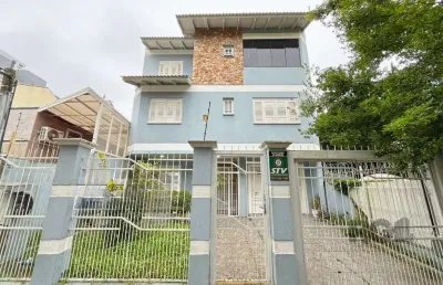 Casa com 3 quartos à venda na Rua Doutor Dias de Carvalho, Tristeza, Porto Alegre