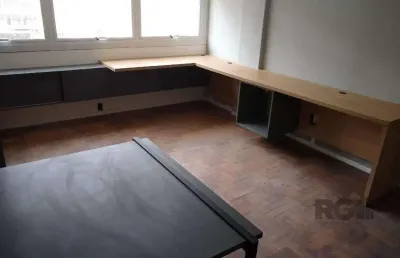 Sala comercial à venda na Rua Uruguai, Centro Histórico, Porto Alegre
