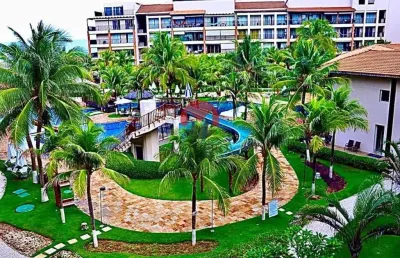 Ap com vista mar no beach living com 72m² próximo ao beach park | porto das dunas, fortaleza-ce