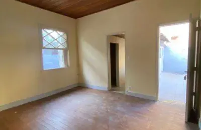 Casa para alugar na Rua Relíquia, Jardim das Laranjeiras, São Paulo