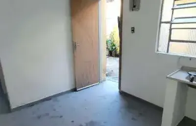 Casa com 1 quarto para alugar na rua jamblico, casa verde, são paulo, 25 m2 por r$ 650