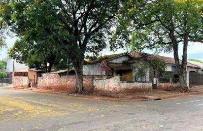 Terreno residencial com casa antiga na vila santa isabel   proximo av. mandacaru   maringa pr