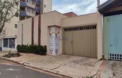 Casa com 3 quartos à venda na Rua José Duarte de Souza, 251, Jardim Santa Paula, São Carlos