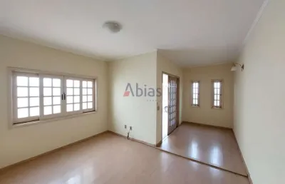 Casa com 2 quartos à venda na Rua José Palone, 126, Jardim Bandeirantes, São Carlos
