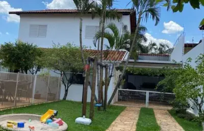 Casa sobrado à venda em parque santa monica - 4 dormitórios
