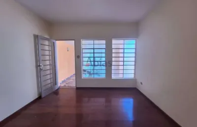 Casa com 2 quartos para alugar na Avenida Dr. Carlos Botelho, 2627, Centro, São Carlos