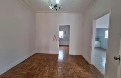 Casa com 2 quartos para alugar na Rua Quintino Bocaiúva, 416, Vila Boa Vista, São Carlos