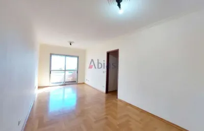 Apartamento com 3 quartos para alugar na Rua Visc. De Inhaúma, 627, Centro, São Carlos
