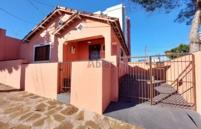 Casa com 2 quartos para alugar na Rua São Joaquim, 2709, Vila Costa do Sol, São Carlos