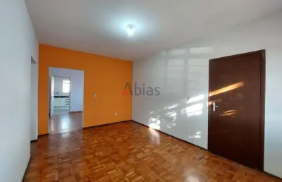 Casa com 2 quartos para alugar na Alameda Das Orquídeas, 433, Cidade Jardim, São Carlos