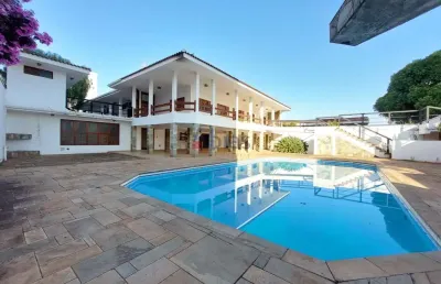 Casa com 3 quartos à venda na Rua Treze de Maio, 1279, Jardim São Carlos, São Carlos