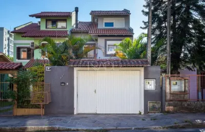 Casa com 3 quartos à venda na travessa nova trento, 211, tristeza, porto alegre por r$ 1.280.000