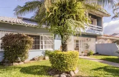 Casa com 4 quartos à venda na rua paulo derly strehl, 235, espírito santo, porto alegre por r$ 890.000