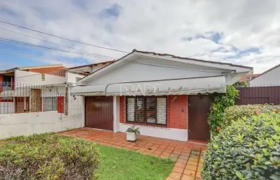 Casa com 3 quartos à venda na rua doutor mário totta, 1384, tristeza, porto alegre por r$ 630.000