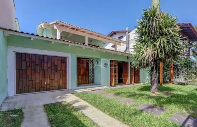 Casa com 3 quartos à venda na rua doutor benjamin camozato, 55, jardim isabel, porto alegre por r$ 1.300.000