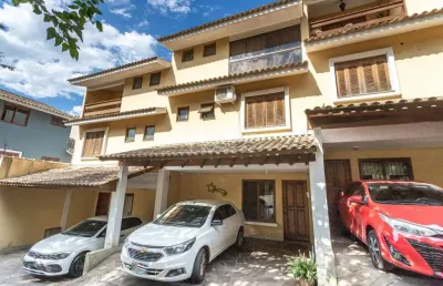 Casa em condomínio fechado com 3 quartos à venda na rua general rondon, 1489, tristeza, porto alegre por r$ 580.000