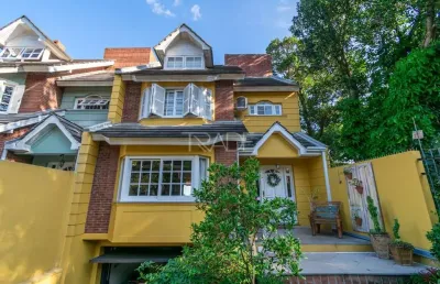 Casa com 4 quartos à venda na rua chiriguano, 35, vila assunção, porto alegre por r$ 1.790.000
