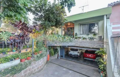 Casa com 3 quartos à venda na rua derocy giácomo da silva, 110, vila nova, porto alegre por r$ 649.000