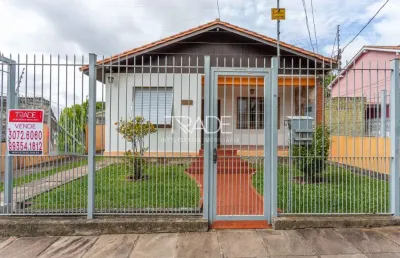 Casa com 3 quartos à venda na rua doutor mário totta, 1325, tristeza, porto alegre por r$ 950.000