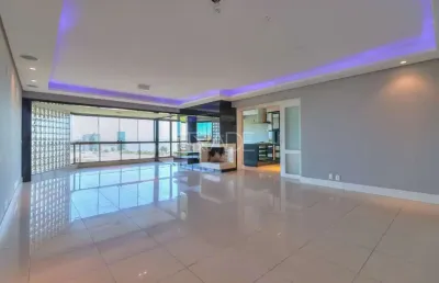 Apartamento com 3 quartos à venda na avenida cai, 355, cristal, porto alegre por r$ 1.950.000