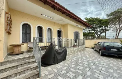 Casa à venda com 131 m², 3 quartos 5 vagas em jardim proença, campinas