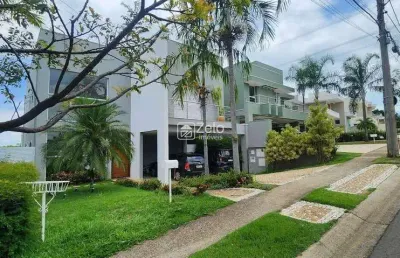 Casa à venda com 275 m², 3 quartos 4 vagas em parque das quaresmeiras, campinas