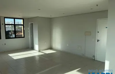 Sala comercial à venda na Chácara Santo Antônio, São Paulo 
