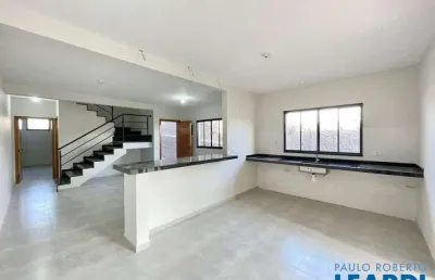 Casa com 3 quartos à venda no Jardim dos Pinheiros, Atibaia 